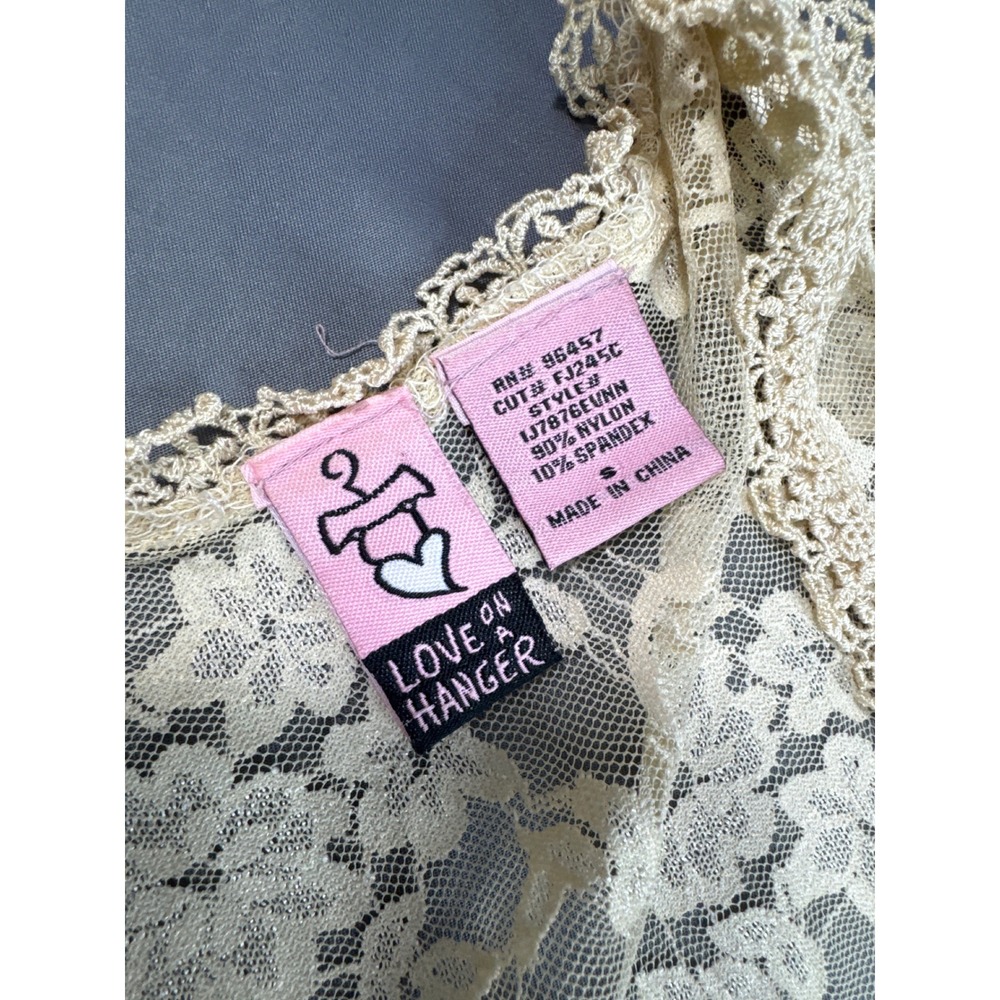 Love On A Hanger Cream Floral Lace Ruffle Trim Open Front Vest Small Boho Chic - Picture 4 of 10